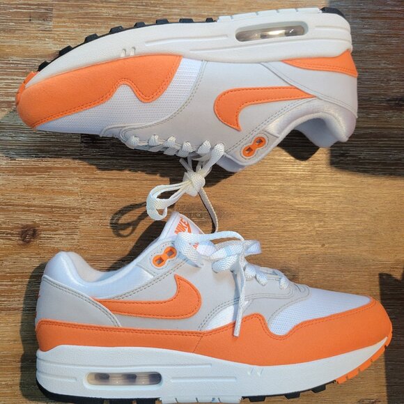 Nike Air Max 1 | Neutral Grey/Safety Orange | Women’s 9 / Men’s 7.5 | New - Picture 7 of 9